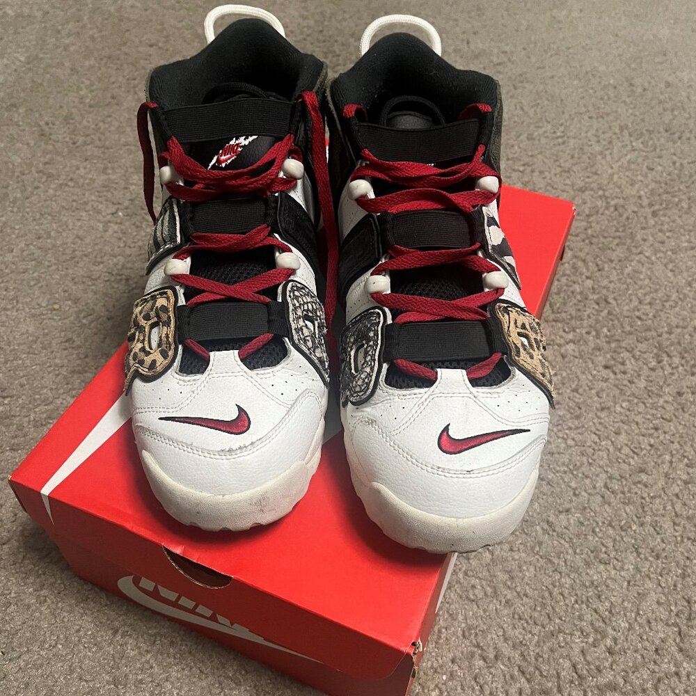 2022 Air More Uptempo 'Tunnel Walk'